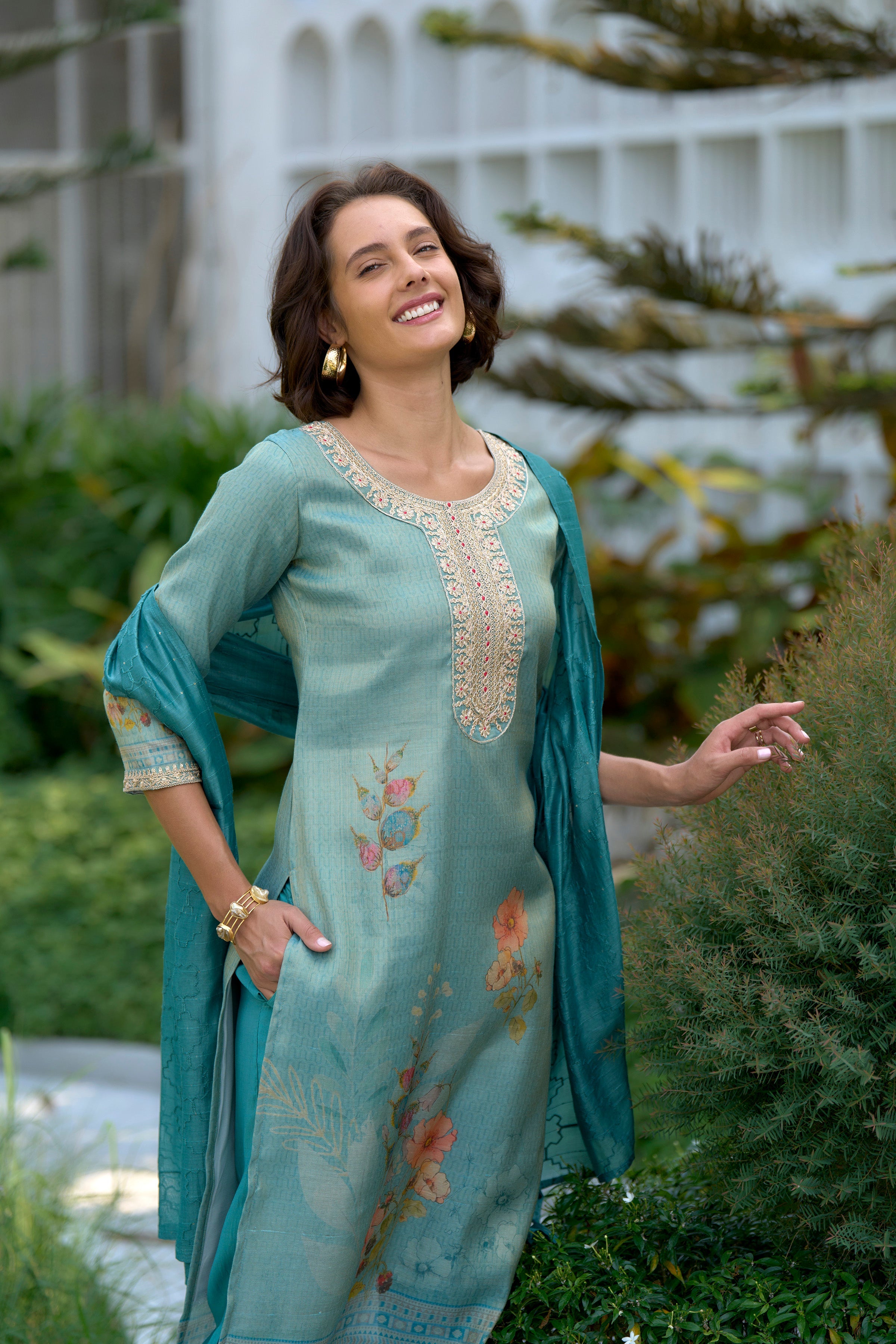 Sea green Floral Tissue Kurti Set with 3/4 Sleeves and Viscose Pocket Pant with Dupatta